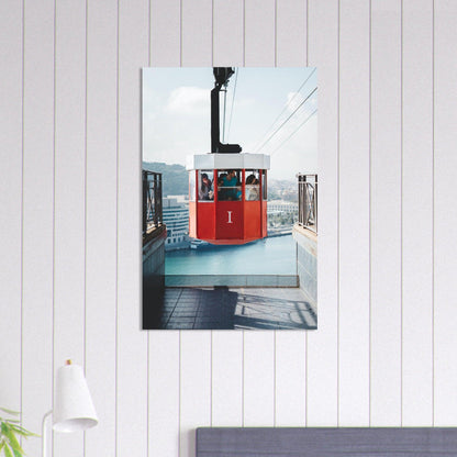 Barcelona Skyline Poster - Printree.ch Aussichtspunkt, Barcelona, Foto, Fotografie, Kabelbahn, Küstenstadt, Montjuïc, Reisen, Sehenswürdigkeiten, Seilbahn, Spanien, Stadtansicht, Stadtpanorama, Transport, unsplash