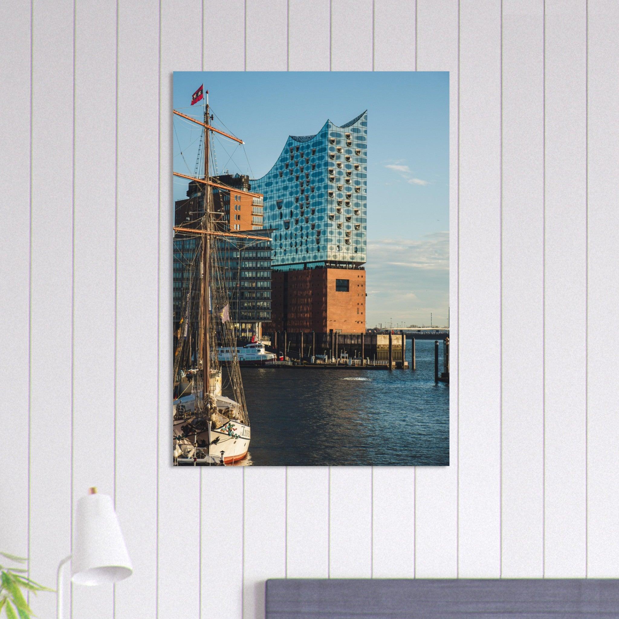 Elbphilharmonie Poster - Printree.ch Architektur, Deutschland, Elbphilharmonie, Foto, Fotografie, Hafen, Hamburg, Konzerthaus, Konzertsaal, Kultur, Landungsbrücken, moderne Architektur, Musik, Reisen, unsplash, Wahrzeichen