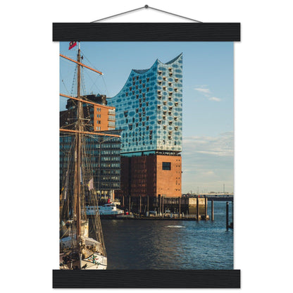 Elbphilharmonie Poster - Printree.ch Architektur, Deutschland, Elbphilharmonie, Foto, Fotografie, Hafen, Hamburg, Konzerthaus, Konzertsaal, Kultur, Landungsbrücken, moderne Architektur, Musik, Reisen, unsplash, Wahrzeichen