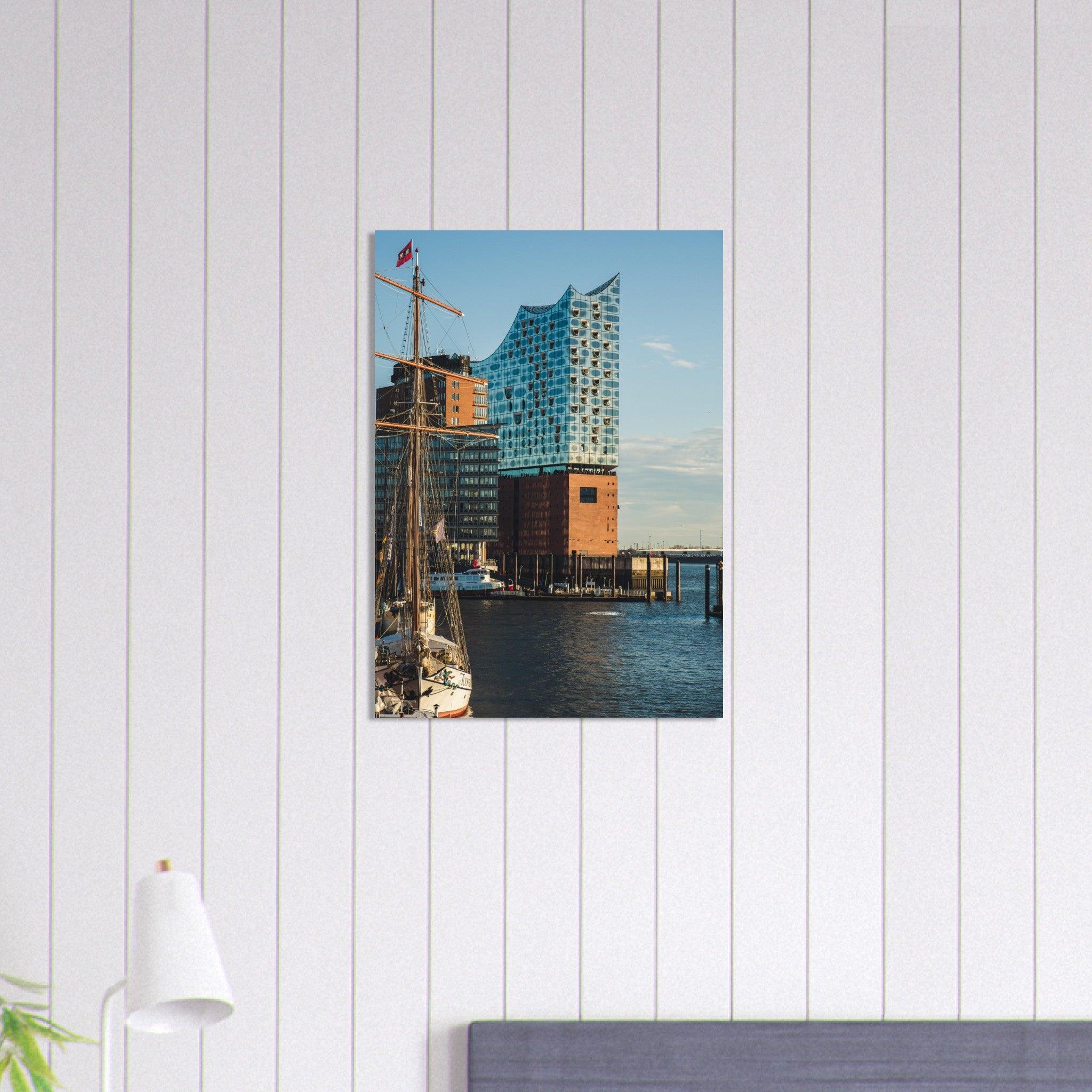 Elbphilharmonie Poster - Printree.ch Architektur, Deutschland, Elbphilharmonie, Foto, Fotografie, Hafen, Hamburg, Konzerthaus, Konzertsaal, Kultur, Landungsbrücken, moderne Architektur, Musik, Reisen, unsplash, Wahrzeichen