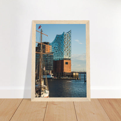 Elbphilharmonie Poster - Printree.ch Architektur, Deutschland, Elbphilharmonie, Foto, Fotografie, Hafen, Hamburg, Konzerthaus, Konzertsaal, Kultur, Landungsbrücken, moderne Architektur, Musik, Reisen, unsplash, Wahrzeichen