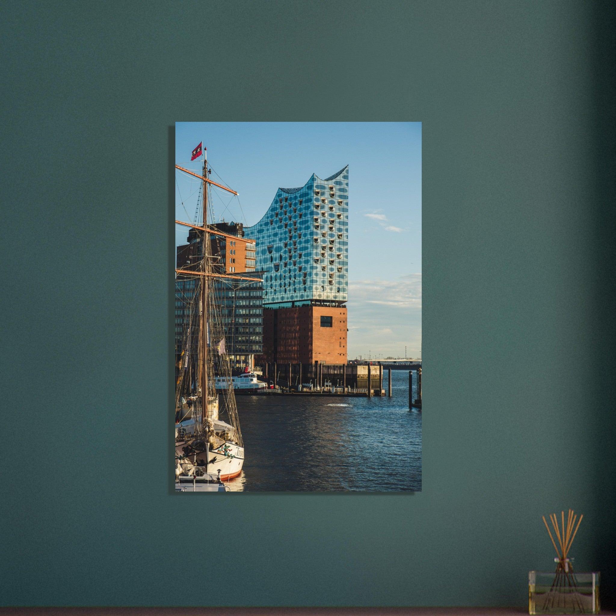 Elbphilharmonie Poster - Printree.ch Architektur, Deutschland, Elbphilharmonie, Foto, Fotografie, Hafen, Hamburg, Konzerthaus, Konzertsaal, Kultur, Landungsbrücken, moderne Architektur, Musik, Reisen, unsplash, Wahrzeichen