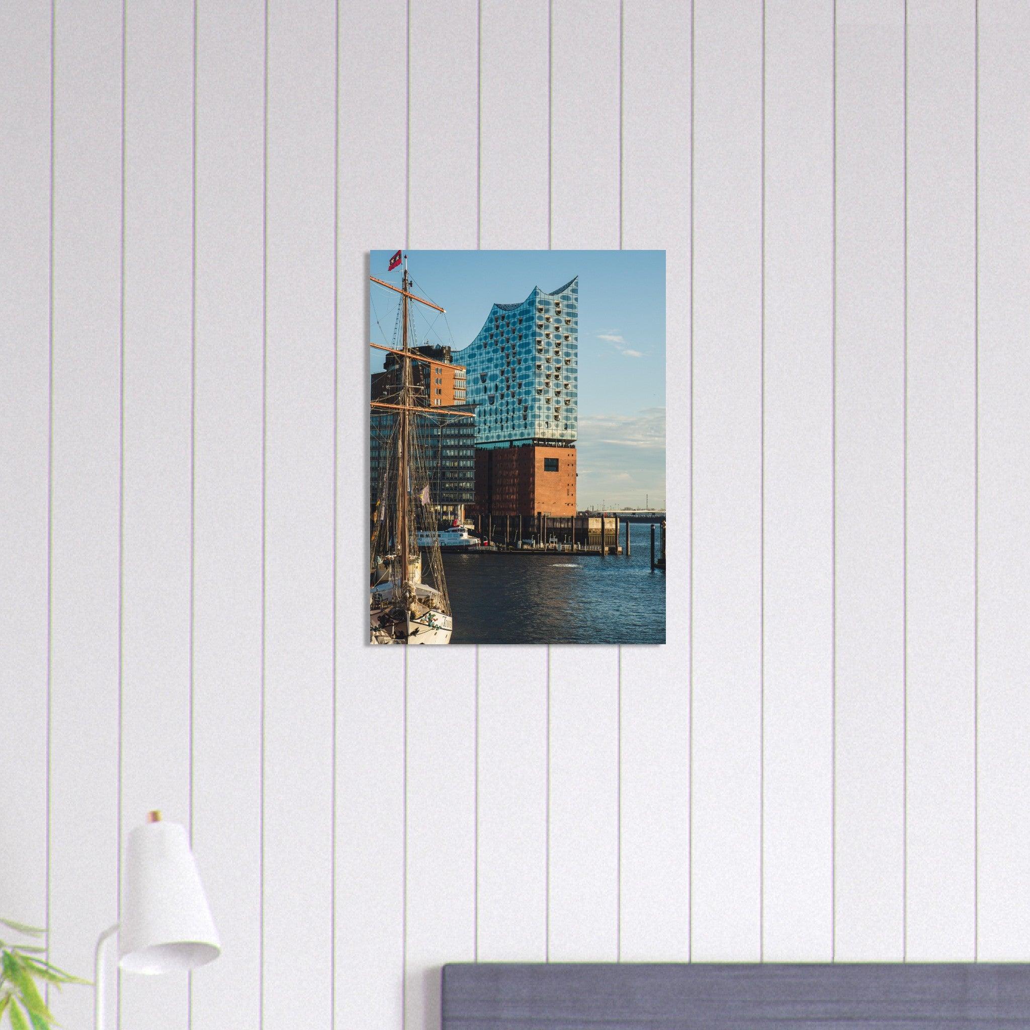 Elbphilharmonie Poster - Printree.ch Architektur, Deutschland, Elbphilharmonie, Foto, Fotografie, Hafen, Hamburg, Konzerthaus, Konzertsaal, Kultur, Landungsbrücken, moderne Architektur, Musik, Reisen, unsplash, Wahrzeichen