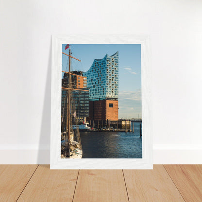 Elbphilharmonie in Hamburg, Deutschland - Printree.ch Architektur, Deutschland, Elbphilharmonie, Foto, Fotografie, Hafen, Hamburg, Konzerthaus, Konzertsaal, Kultur, Landungsbrücken, moderne Architektur, Musik, Reisen, unsplash, Wahrzeichen