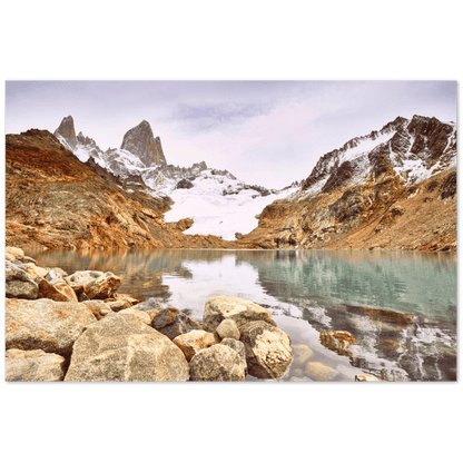 Fitz Roy mit See - Printree.ch abenteuer, amerika, argentinien, Berg, bergbach, berge, berühmt, einfachschweizer, exklusiv, fitz, fitzroy, Foto, Fotografie, gipfel, gletscher, Icon, Land, landschaft, panorama, patagonien, roy, soziale Medien, süd, Südamerika, tourismus, unesco, wahrzeichen, wandern, wanderung