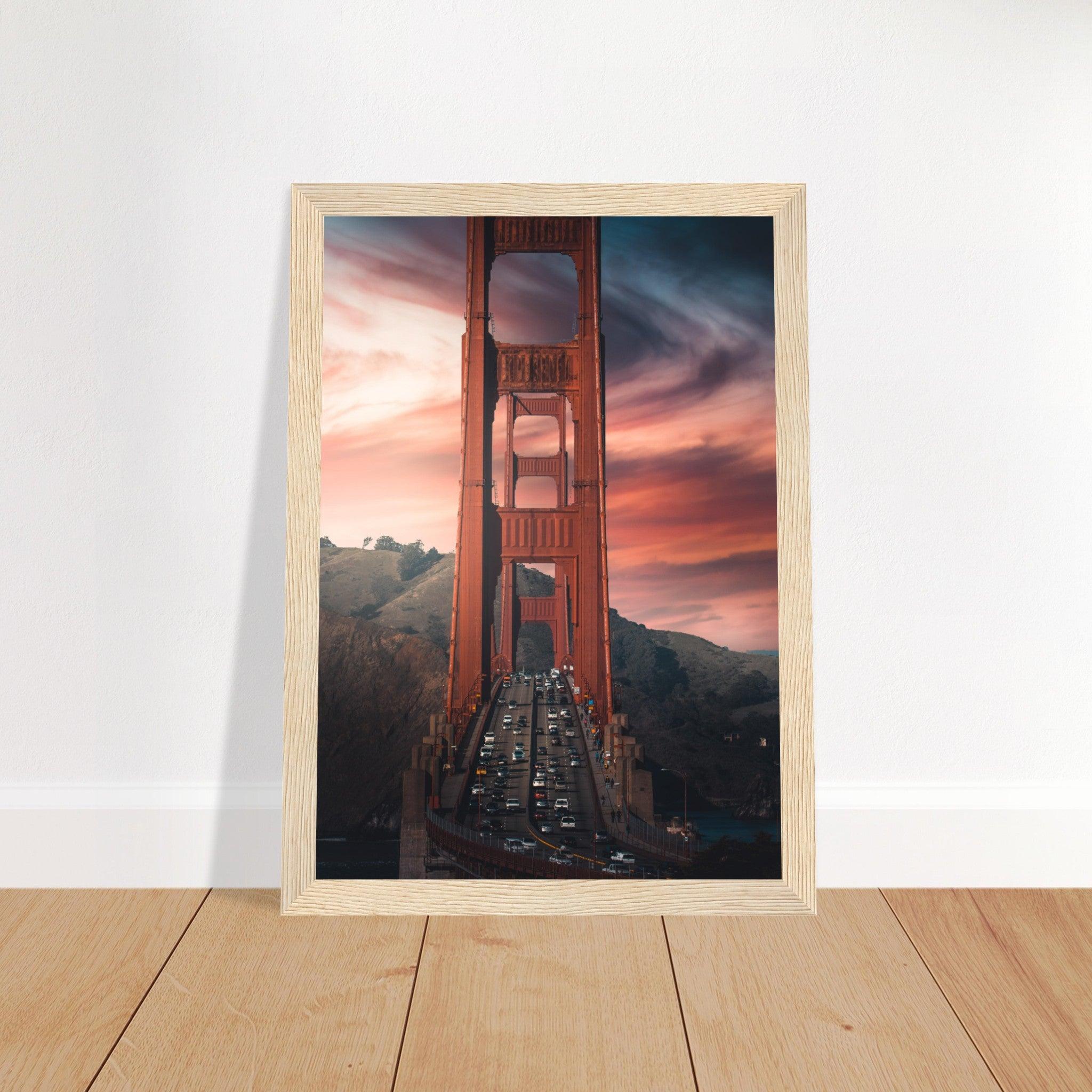 Golden Gate Bridge Poster - Printree.ch Aussichtspunkt, Brücke, Foto, Fotografie, Fotospot, Golden Gate Bridge, Kalifornien, Küste, Landschaft, Panorama, Reisen, San Francisco, Sehenswürdigkeit, Tourismus, unsplash