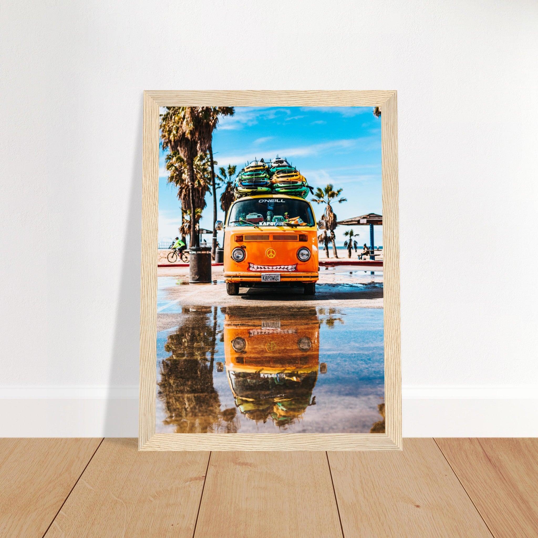 Hawaii VW-Bus Poster - Printree.ch Abenteuer, Campervan, Foto, Fotografie, Hawaii, Inseln, Küste, Reisen, Retro, Roadtrip, Strand, Surfen, unsplash, VW-Bus