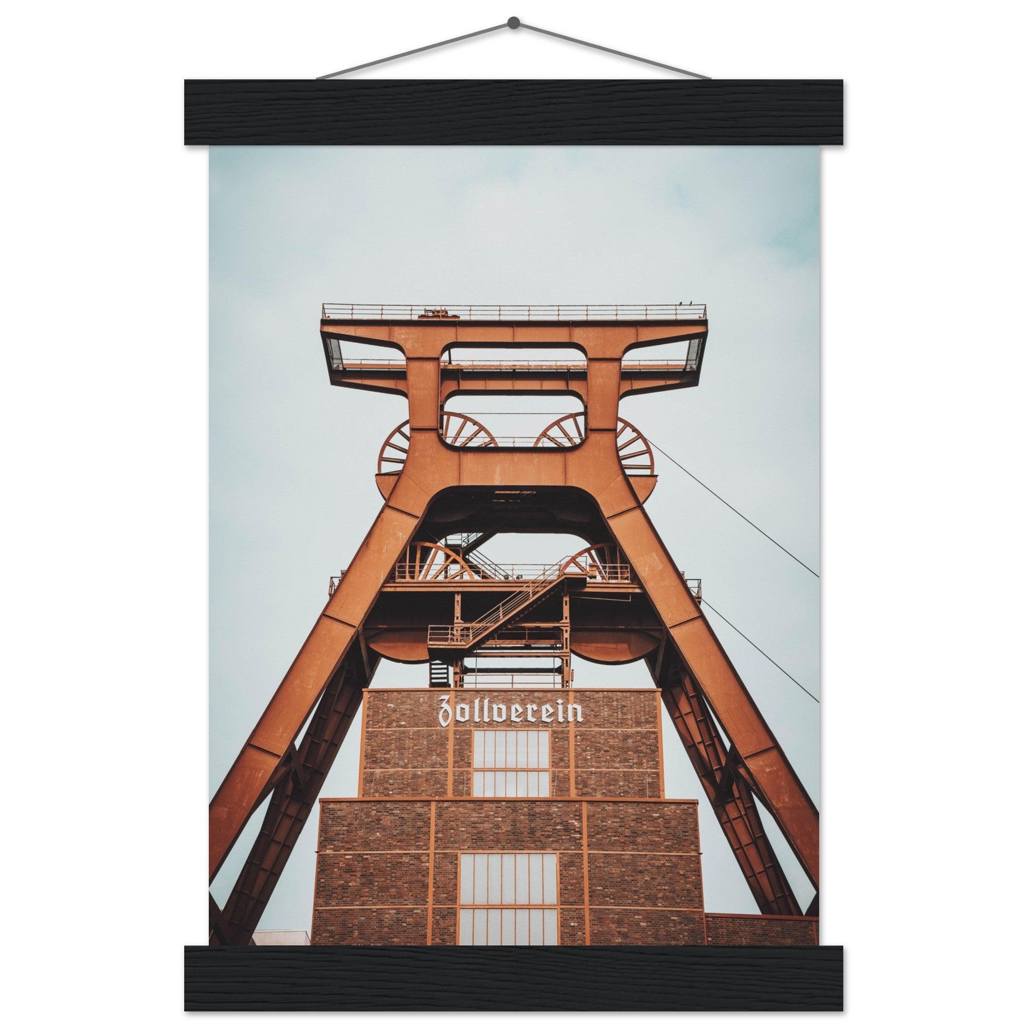 Industriearchitektur-Poster: Zeche Zollverein - Printree.ch Architektur, Ausstellung, Bergbau, Essen, Foto, Fotografie, Industriedenkmal, Industriekultur, Kultur, Museum, Reisen, Ruhrgebiet, UNESCO-Welterbe, unsplash, Zeche Zollverein