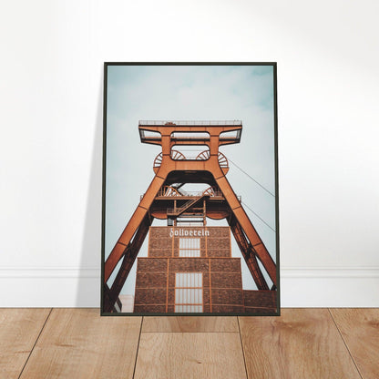 Industriearchitektur-Poster: Zeche Zollverein - Printree.ch Architektur, Ausstellung, Bergbau, Essen, Foto, Fotografie, Industriedenkmal, Industriekultur, Kultur, Museum, Reisen, Ruhrgebiet, UNESCO-Welterbe, unsplash, Zeche Zollverein