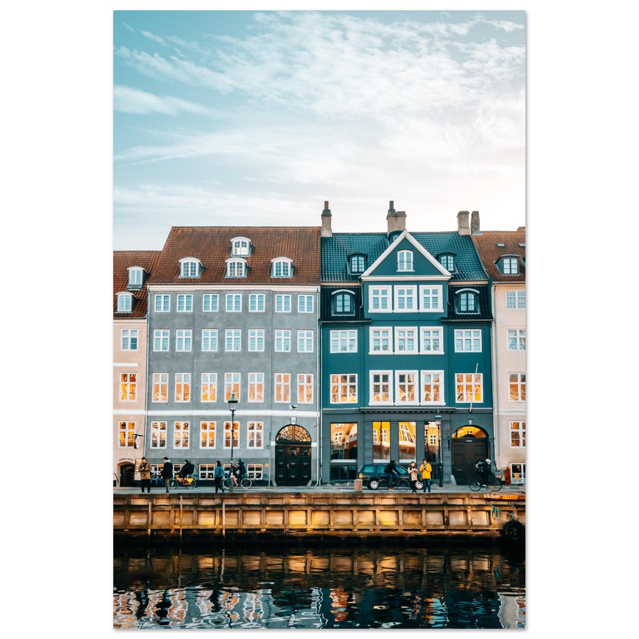 Kopenhagener Stadtposter - Printree.ch Architektur, Dänemark, Fahrradstadt, Foto, Fotografie, Kopenhagen, Kultur, Meer, Nyhavn, Reisen, Schloss Christiansborg, Skandinavien, Stadt, Tivoli, unsplash