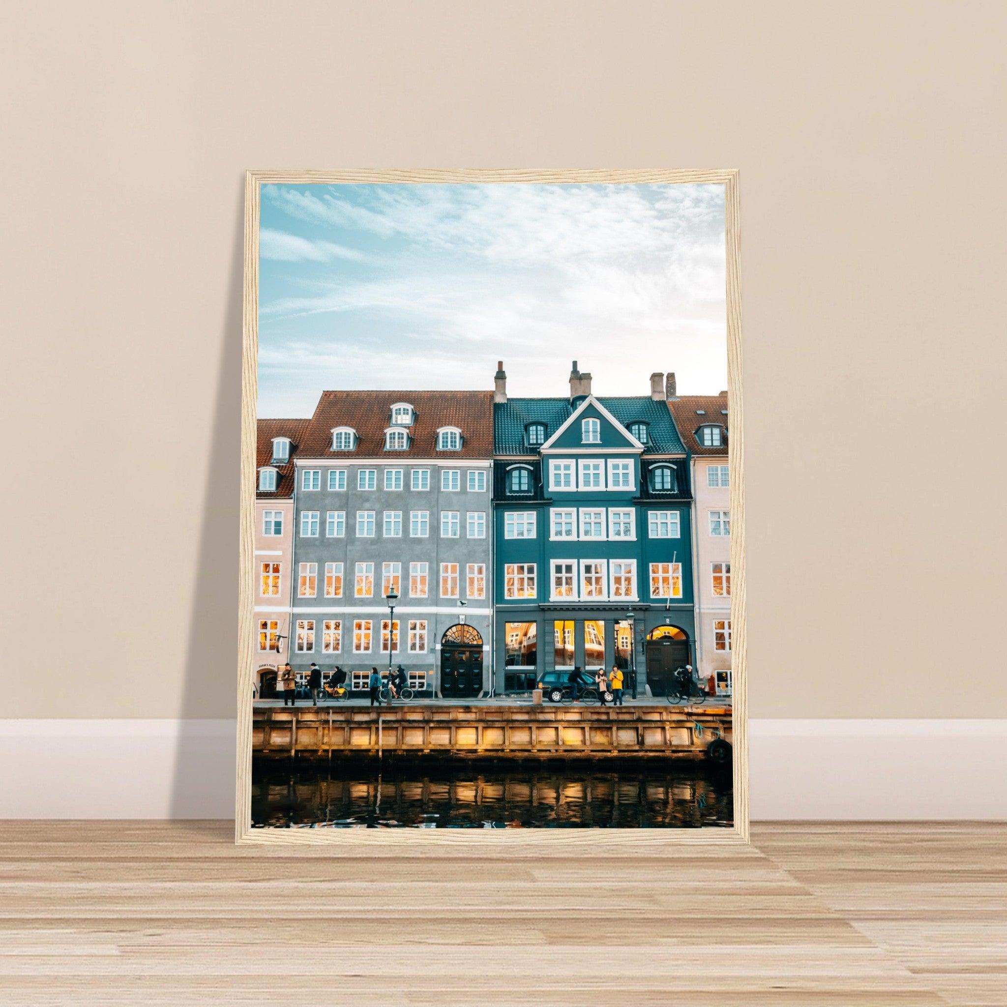 Kopenhagener Stadtposter - Printree.ch Architektur, Dänemark, Fahrradstadt, Foto, Fotografie, Kopenhagen, Kultur, Meer, Nyhavn, Reisen, Schloss Christiansborg, Skandinavien, Stadt, Tivoli, unsplash