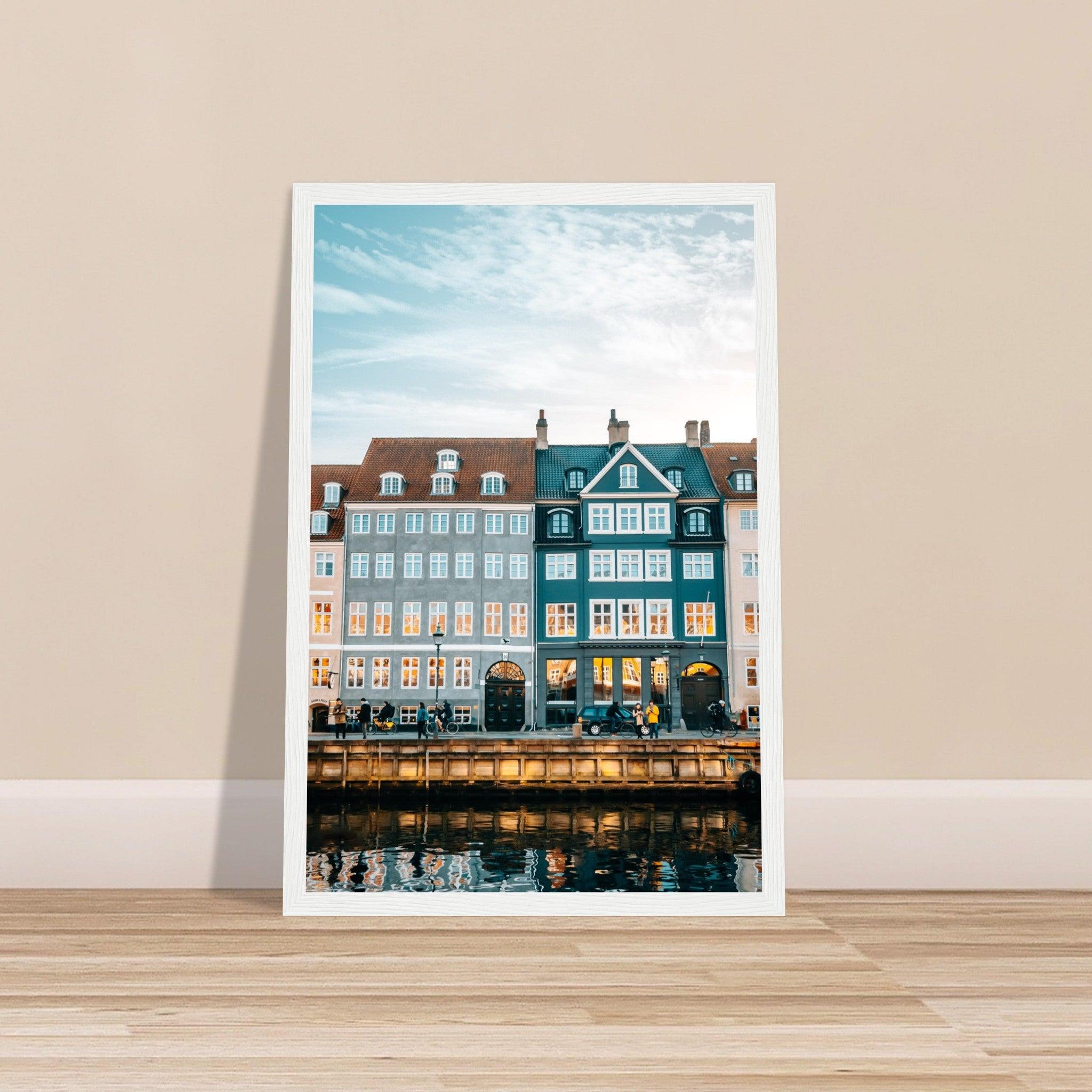 Kopenhagener Stadtposter - Printree.ch Architektur, Dänemark, Fahrradstadt, Foto, Fotografie, Kopenhagen, Kultur, Meer, Nyhavn, Reisen, Schloss Christiansborg, Skandinavien, Stadt, Tivoli, unsplash