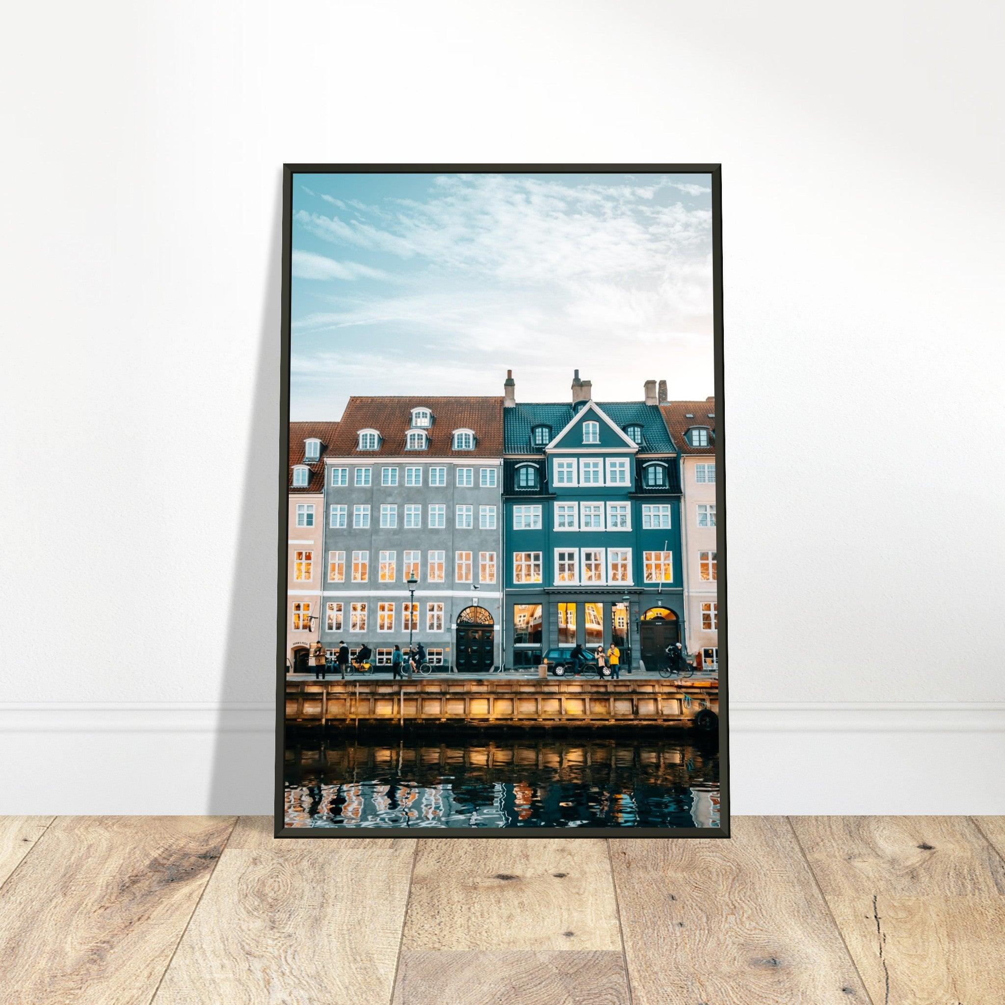 Kopenhagener Stadtposter - Printree.ch Architektur, Dänemark, Fahrradstadt, Foto, Fotografie, Kopenhagen, Kultur, Meer, Nyhavn, Reisen, Schloss Christiansborg, Skandinavien, Stadt, Tivoli, unsplash