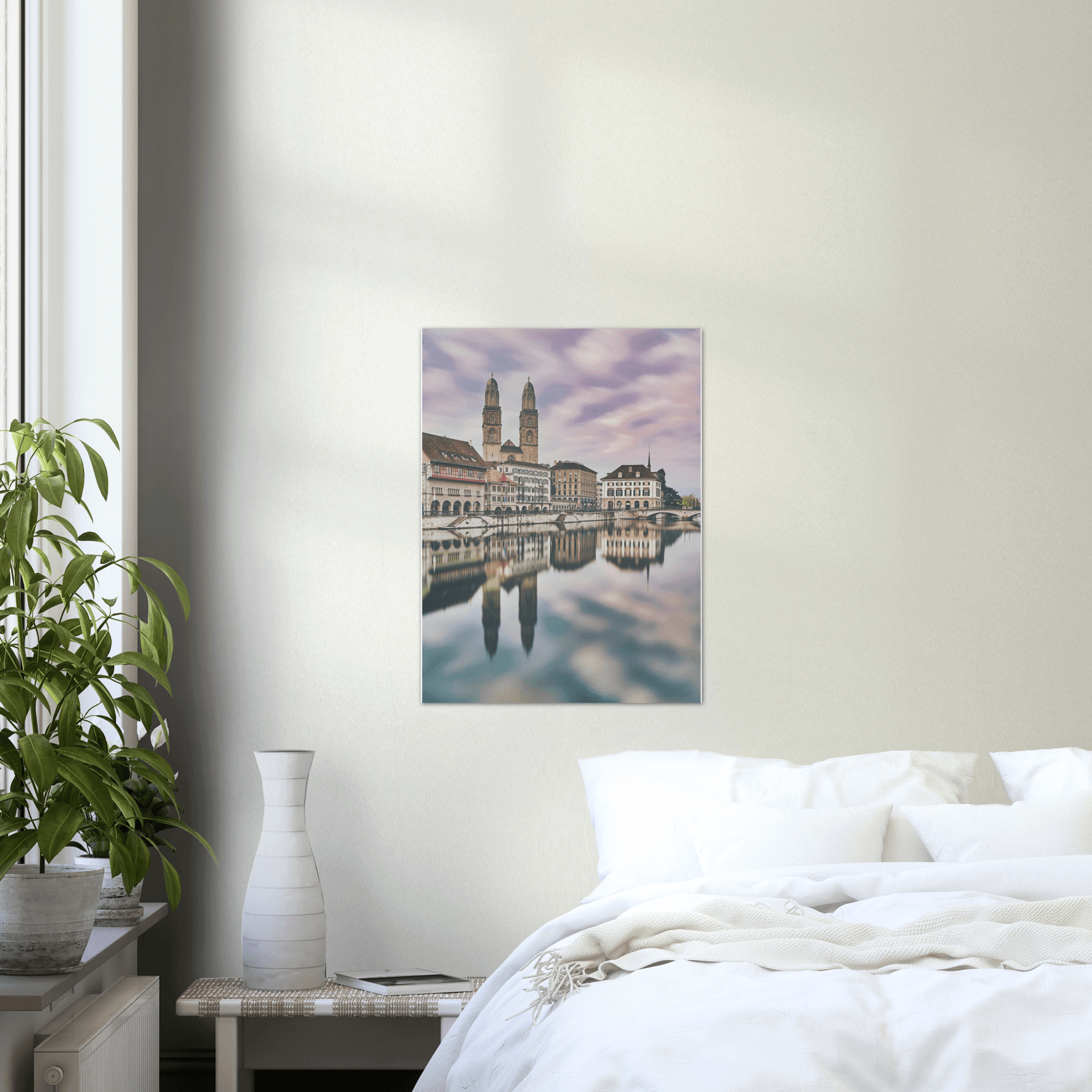 Limmat mit Grossmünster - Printree.ch architektur, attraktion, berühmt, eifach-züri, einfachschweizer, europa, exklusiv, fluss, Foto, Fotografie, haus, historisch, kathedrale, kirche, landschaft, panorama, Poster, reise, stadt, straße, tour, tourismus, Vertikal, zentrum, zurichby.ch, zürich