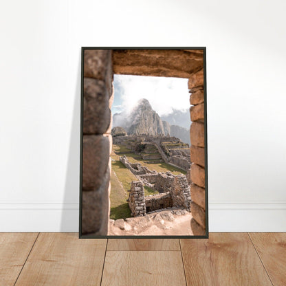 Machu Picchu Poster - Printree.ch Anden, Archäologie, Berglandschaft, Foto, Fotografie, Inka, Kultur, Machu Picchu, Peru, Reisen, Ruinen, Sehenswürdigkeit, unsplash, Wanderung, Weltwunder