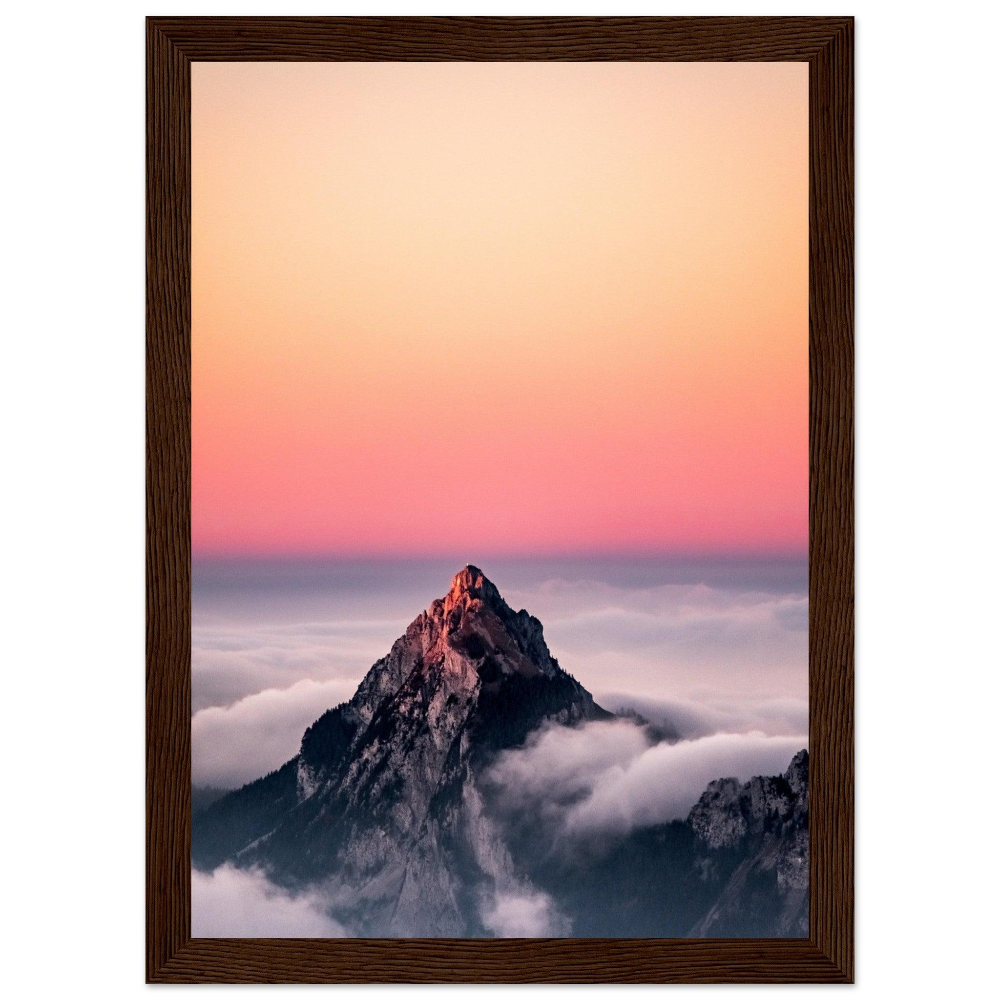 Majestätischer Bergblick aus der Luft - Printree.ch alpin, Unsplash