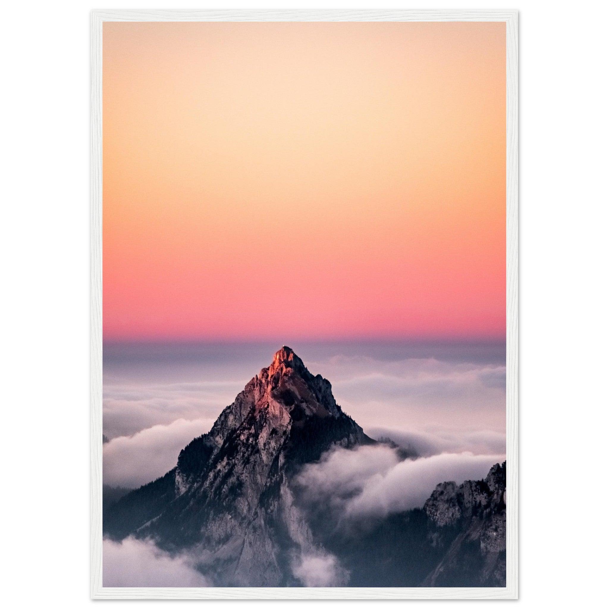 Majestätischer Bergblick aus der Luft - Printree.ch alpin, Unsplash