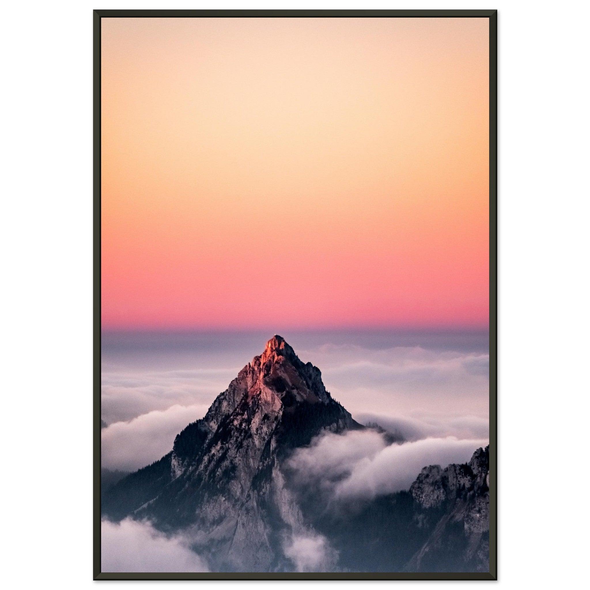 Majestätischer Bergblick aus der Luft - Printree.ch alpin, Unsplash