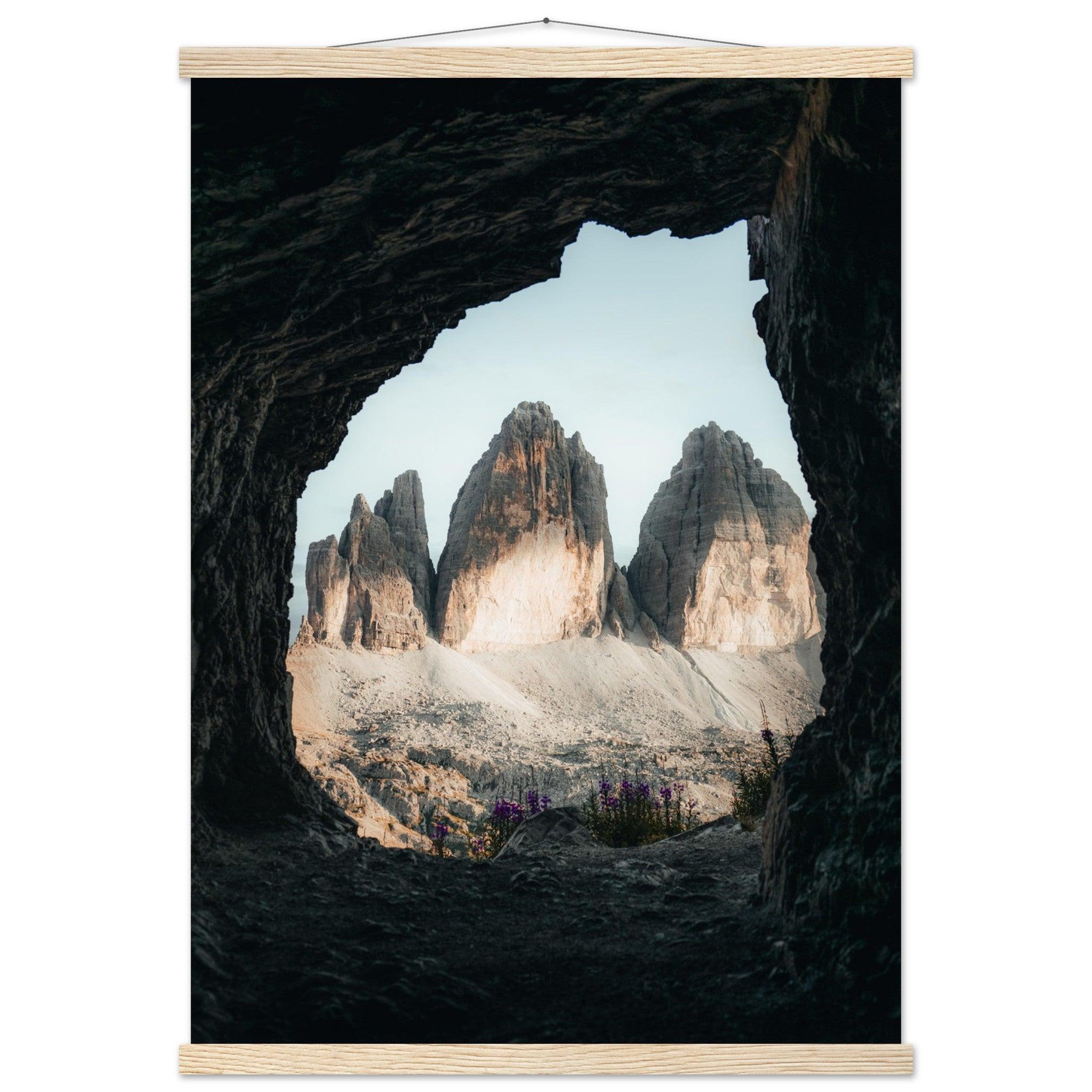 Naturpark Drei Zinnen Poster - Printree.ch Alpen, Berglandschaft, Drei Zinnen, Foto, Fotografie, Gipfel, Italien, Naturpark, Outdoor-Aktivitäten, Reisen, Sesto, Sextner Dolomiten, UNESCO-Weltnaturerbe, unsplash, Wandern