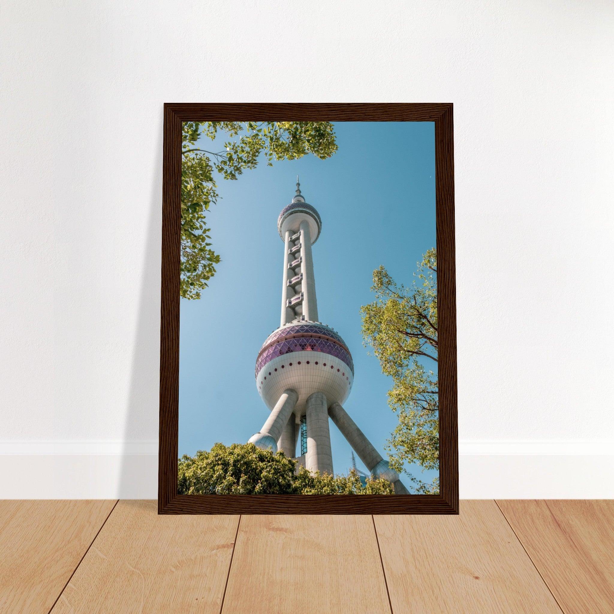 Oriental Pearl Tower - Printree.ch Architektur, Aussichtsplattform, China, Fernsehturm, futuristisch, Kopenhagen, Kultur, moderne Architektur, Oriental Pearl Tower, Shanghai, Skyline, Stadt, Stadtbild, Touristenattraktion, unsplash, Wahrzeichen