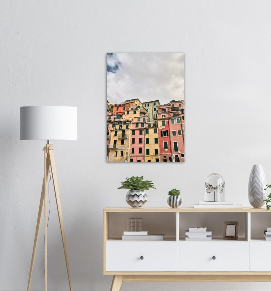 Riomaggiore - Printree.ch architektur, boot, bunt, cinque, dorf, einfachschweizer, europa, exklusiv, Foto, Fotografie, haus, italien, italienisch, klippe, küste, landschaft, manarola, meer, mittelmeer, natur, ozean, Poster, reise, Reisen, riomaggiore, schön, seelandschaft, sommer, stadt, strand, terre, tourismus, tourist, urlaub, wahrzeichen, ziel