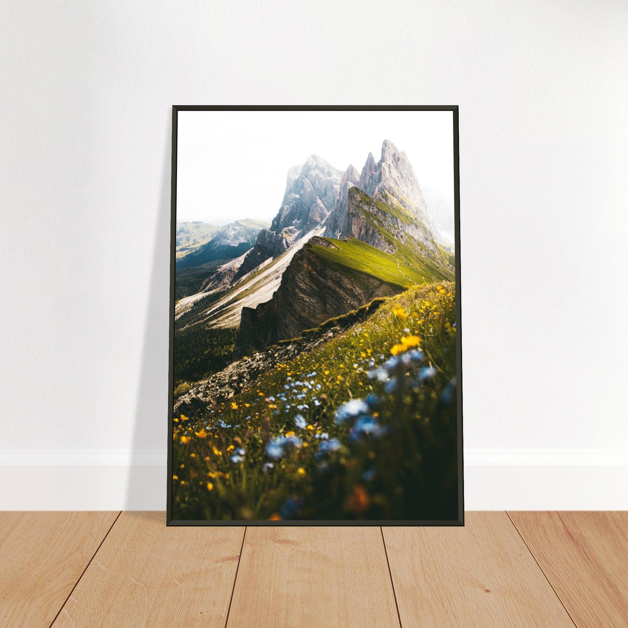 Seceda Naturposter - Printree.ch Alpen, Aussichtspunkt, Berglandschaft, Dolomiten, Foto, Fotografie, Italien, Natur, Ortisei, Panorama, Reisen, Seceda, Skifahren, unsplash, Wanderung