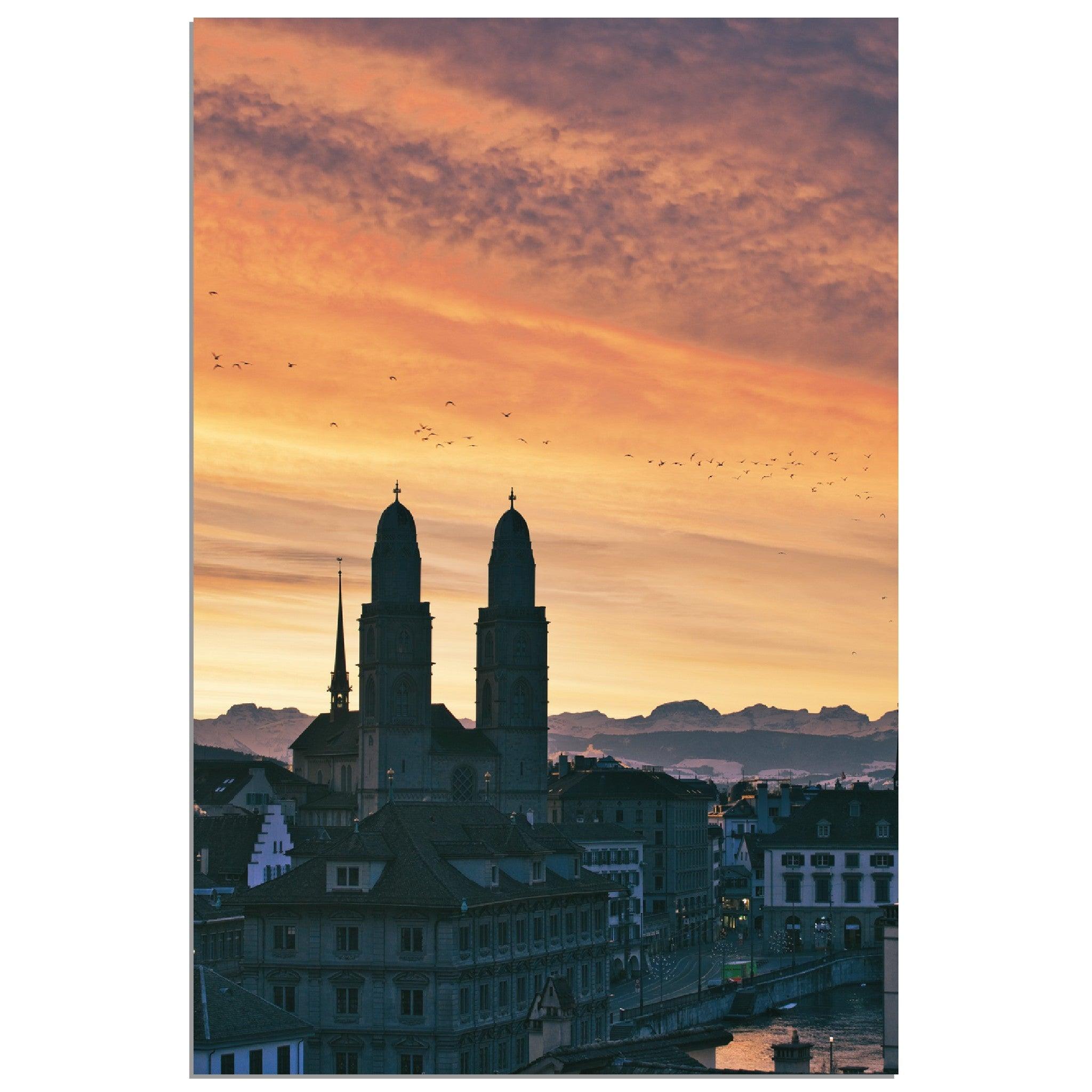 Sonnenaufgang Zürich - Printree.ch alt, architektur, blau, blick, brücke, eifach-züri, europa, europäisch, fluss, gebäude, grossmünster, innenstadt, kathedrale, kirche, limmat, panorama, reisen, schweiz, schweizer, see, skyline, stadt, stadtbild, strasse, tourismus, turm, urban, wahrzeichen, zürich