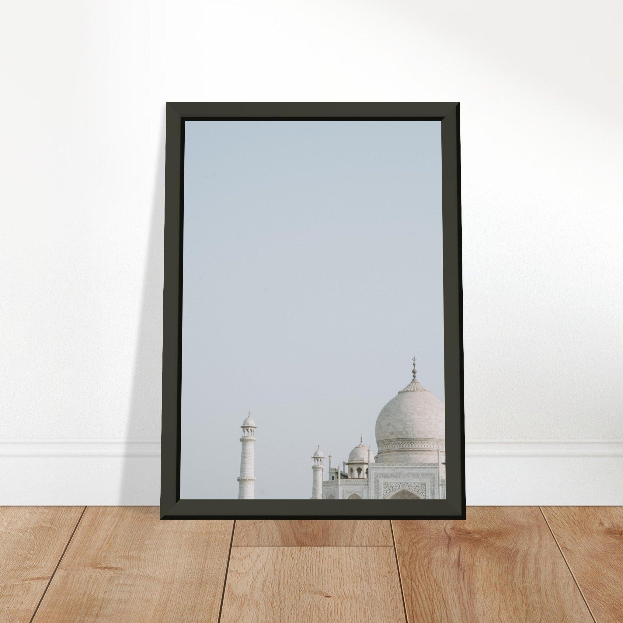 Taj Mahal Poster: Zeitlose Schönheit - Printree.ch Agra, Architektur, Foto, Fotografie, Garten, Grabmal, Indien, Liebe, Marmor, Monument, Reisen, Sonnenaufgang, Symmetrie, Taj Mahal, UNESCO-Welterbe, unsplash