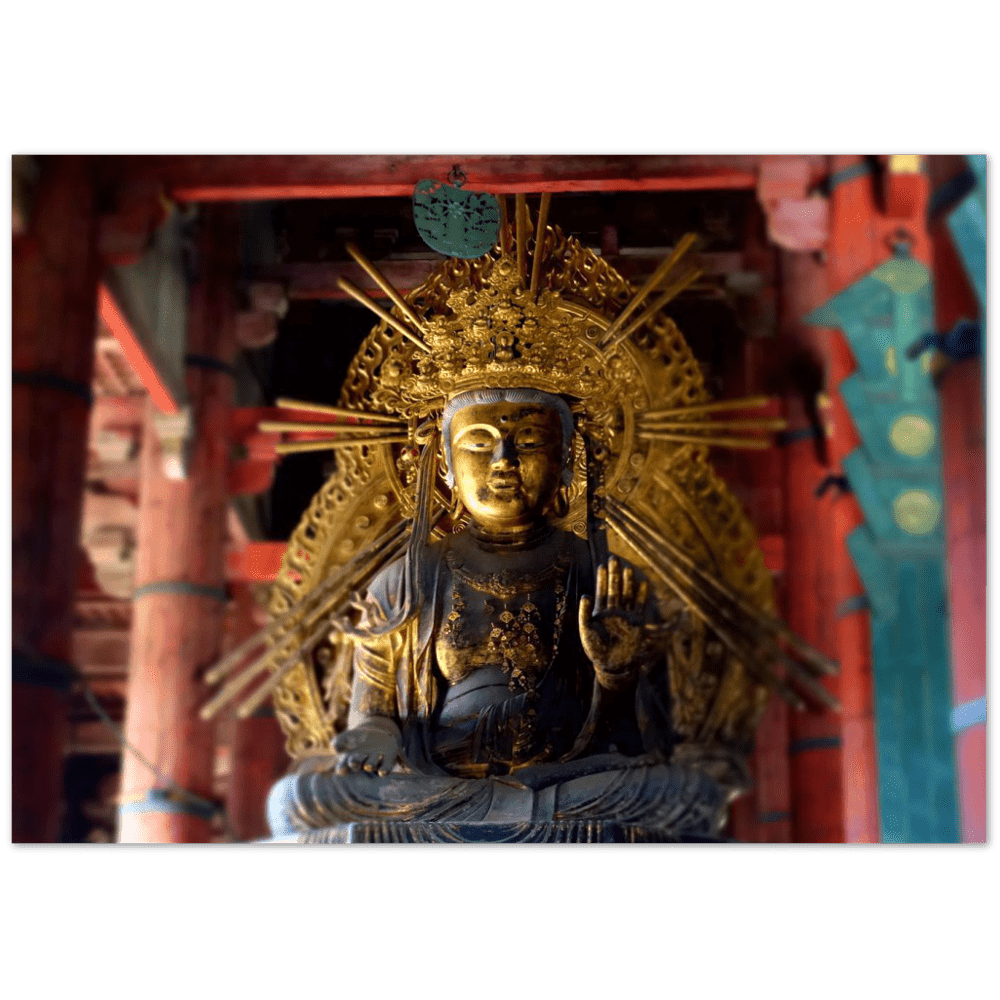 Tōdai-ji - Printree.ch alt, Architektur, Asien, Bauwerk, Buddha, Buddhismus, einfachschweizer, exklusiv, Foto, Fotografie, Gebäude, Geschichte, grüne Farbe, historisch, Holz - Material, im Freien, Japan, japanische Kultur, Kulturen, Nara Stadt, ostasiatische Kultur, Poster, Präfektur Nara, Reisen, Reiseziele, Religion, Schrein, Sozialgeschichte, Spiritualität, Tempel - Gebäude, Tourismus, traditionell, Wahrzeichen