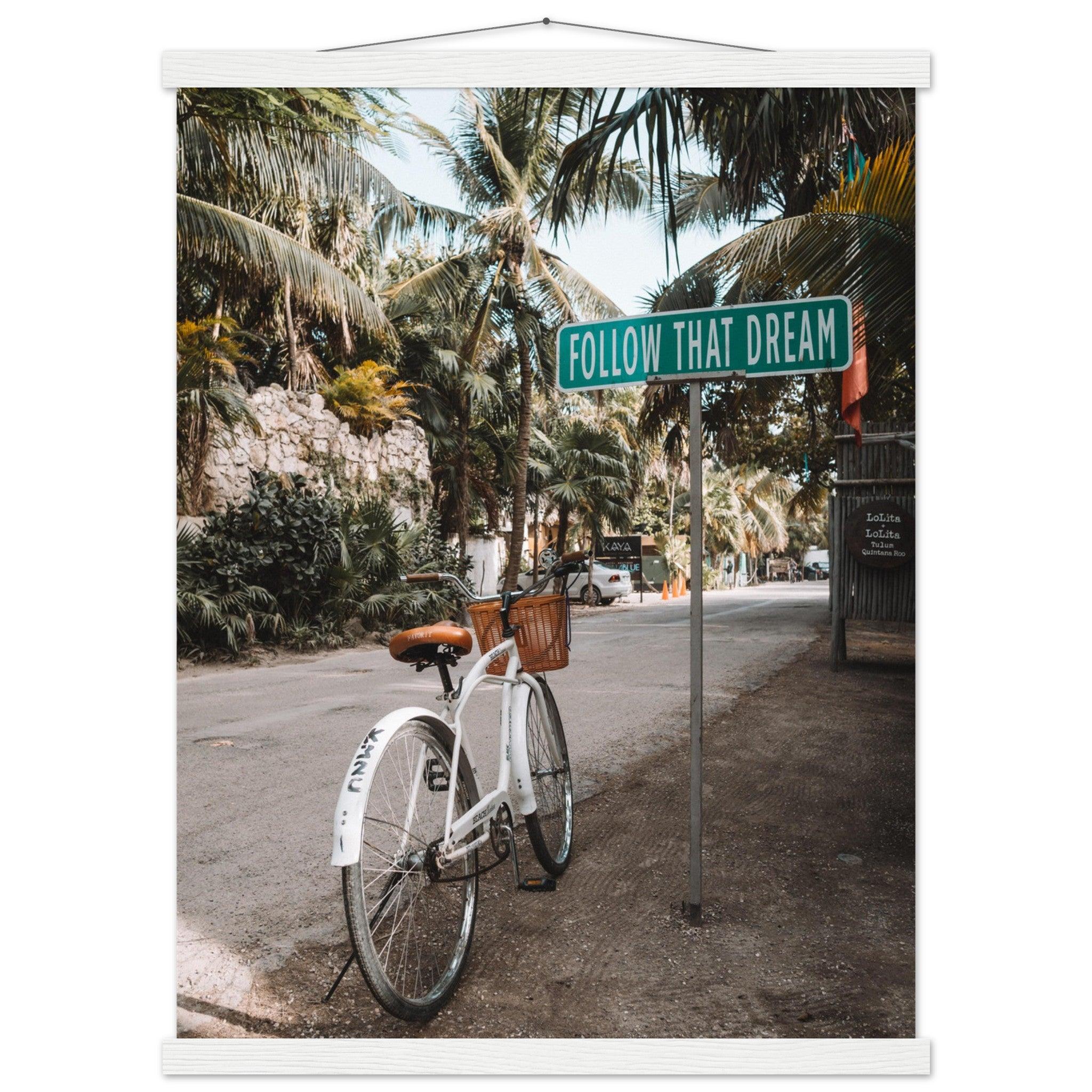 Tulum-Paradies: Inspirierendes Poster für Reiseenthusiasten. - Printree.ch Abenteuer, Fahrrad, Fahrradtour, Follow That Dream, Foto, Fotografie, Küste, Mexiko, Reisen, Strand, Tropen, unsplash, Urlaub