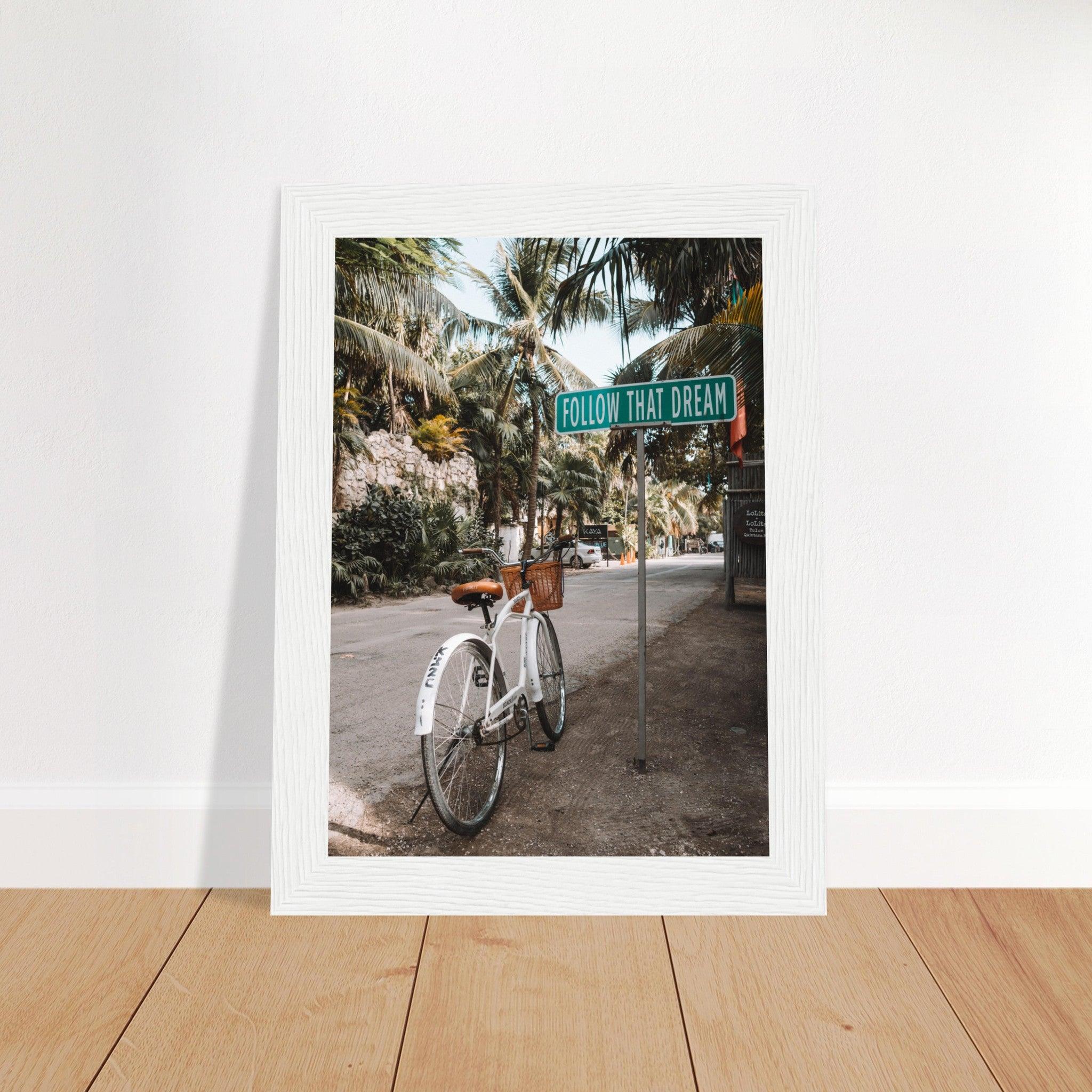 Tulum-Paradies: Inspirierendes Poster für Reiseenthusiasten. - Printree.ch Abenteuer, Fahrrad, Fahrradtour, Follow That Dream, Foto, Fotografie, Küste, Mexiko, Reisen, Strand, Tropen, unsplash, Urlaub