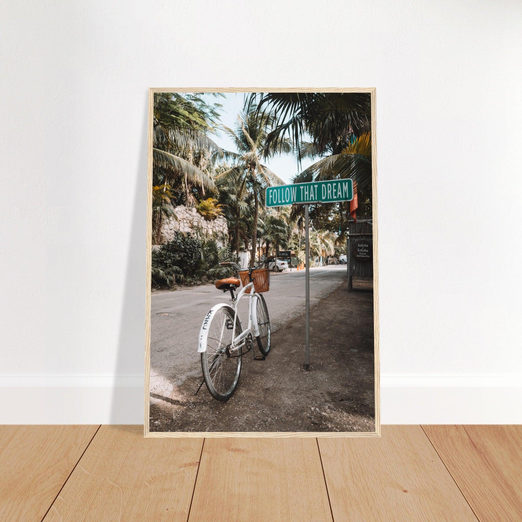 Tulum-Paradies: Inspirierendes Poster für Reiseenthusiasten. - Printree.ch Abenteuer, Fahrrad, Fahrradtour, Follow That Dream, Foto, Fotografie, Küste, Mexiko, Reisen, Strand, Tropen, unsplash, Urlaub