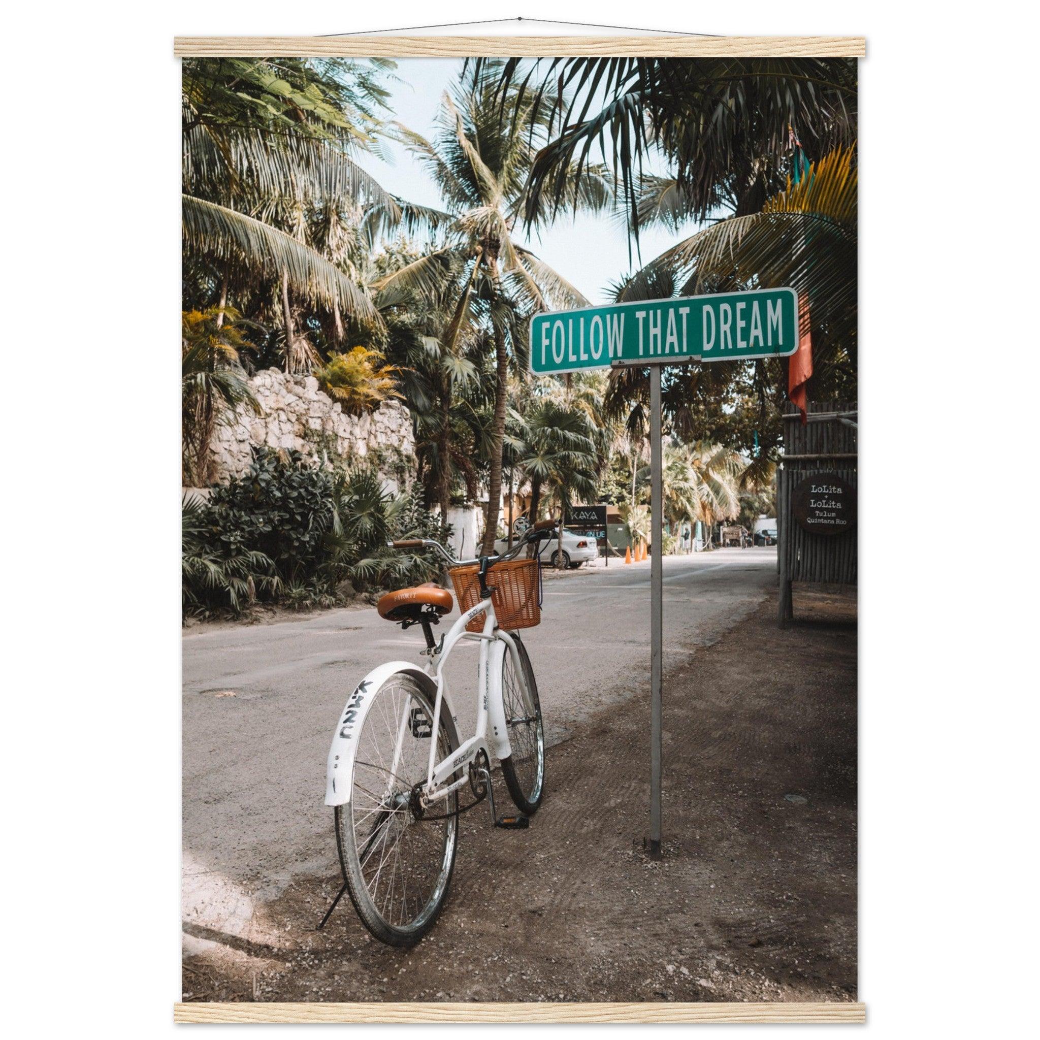 Tulum-Paradies: Inspirierendes Poster für Reiseenthusiasten. - Printree.ch Abenteuer, Fahrrad, Fahrradtour, Follow That Dream, Foto, Fotografie, Küste, Mexiko, Reisen, Strand, Tropen, unsplash, Urlaub