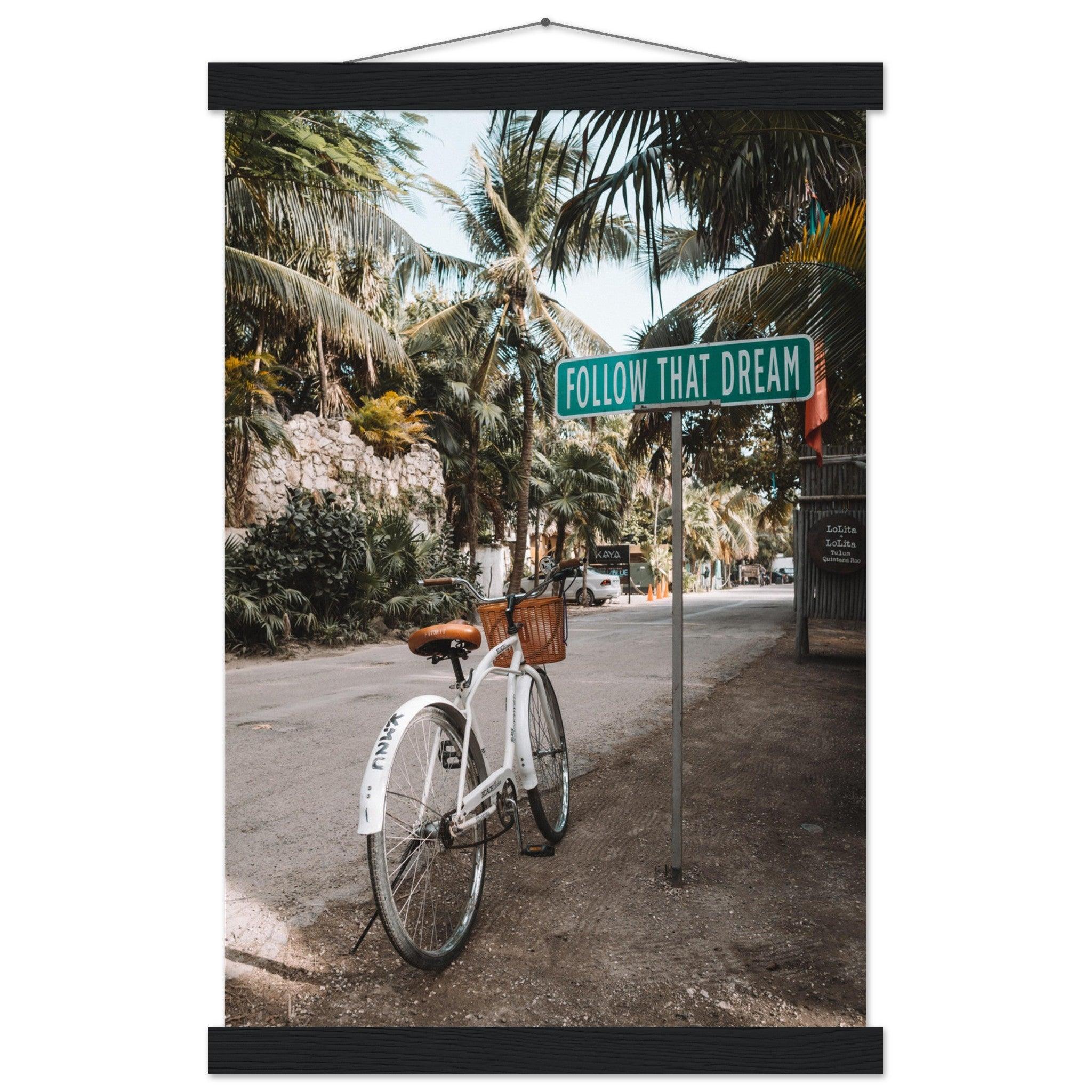 Tulum-Paradies: Inspirierendes Poster für Reiseenthusiasten. - Printree.ch Abenteuer, Fahrrad, Fahrradtour, Follow That Dream, Foto, Fotografie, Küste, Mexiko, Reisen, Strand, Tropen, unsplash, Urlaub