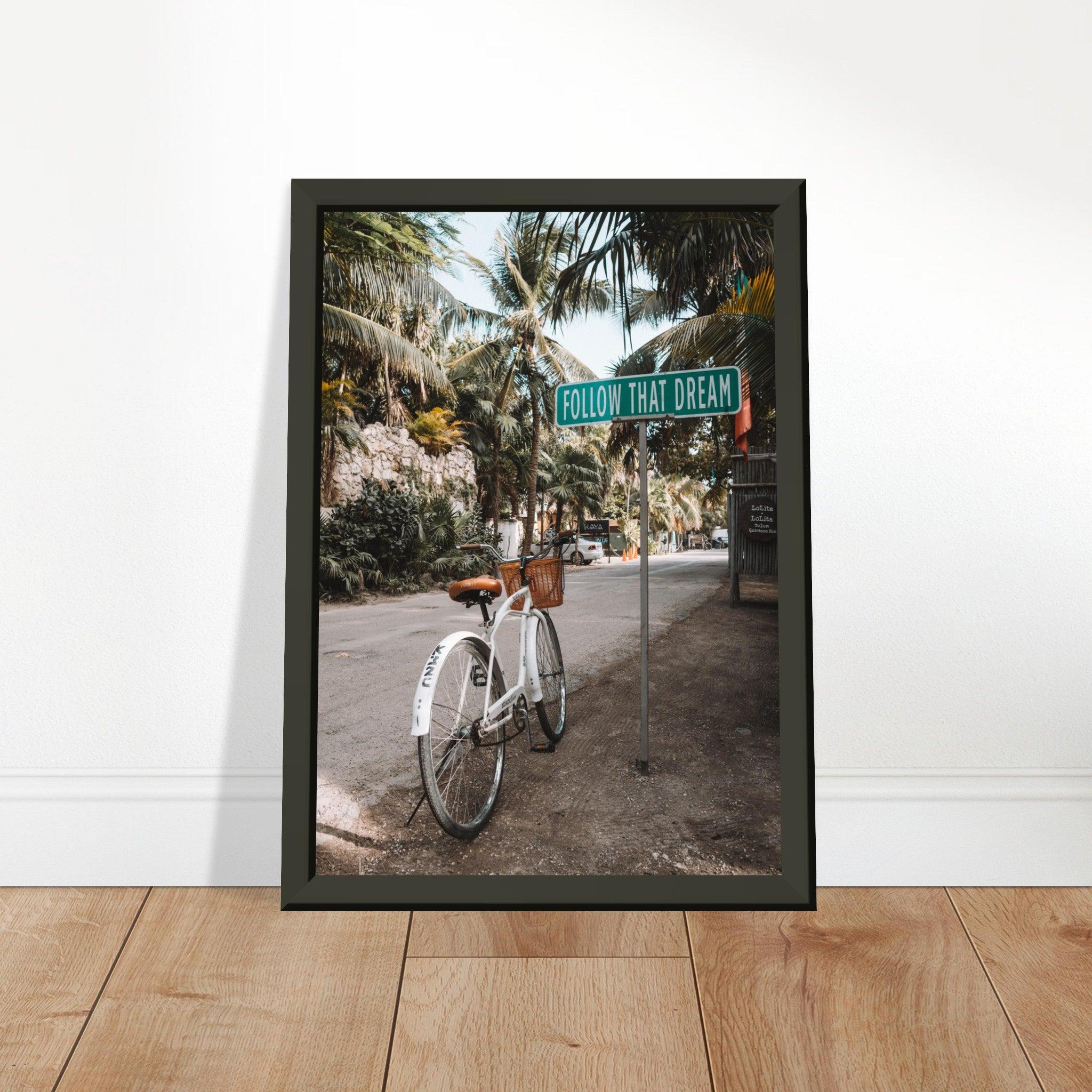 Tulum-Paradies: Inspirierendes Poster für Reiseenthusiasten. - Printree.ch Abenteuer, Fahrrad, Fahrradtour, Follow That Dream, Foto, Fotografie, Küste, Mexiko, Reisen, Strand, Tropen, unsplash, Urlaub