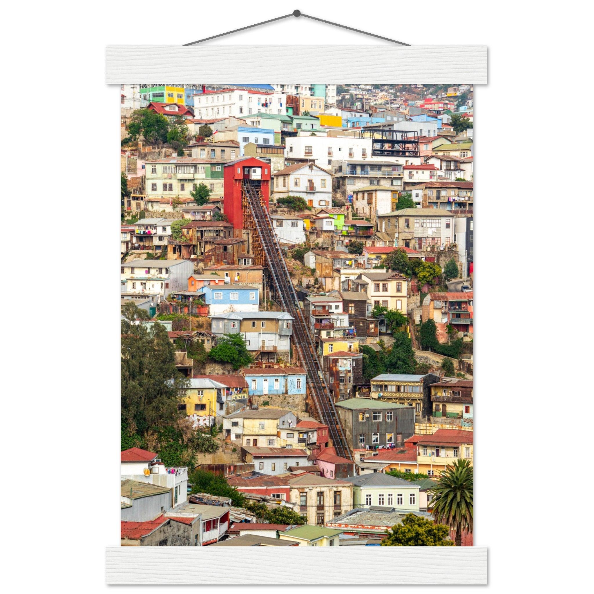 Valparaíso Schönheitsposter - Printree.ch bunte Häuser, Chile, Farben, Foto, Fotografie, Hafenstadt, Kultur, Künstlerviertel, Küste, Reisen, Stadtbild, Straßenkunst, UNESCO-Welterbe, unsplash, Valparaíso