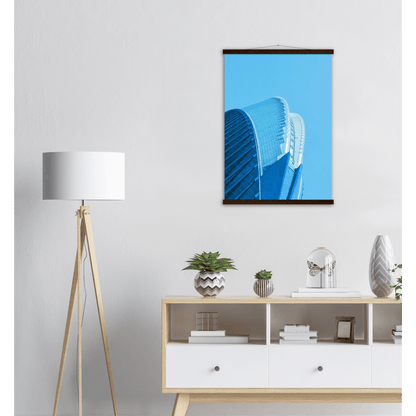 Gebäude Blau minimalistischer Lebensstil - Printree.ch Architektur, aussen, Aussicht, Bezirk, blau, Büro, Fassade, Fenster, Finanzen, Foto, Fotografie, futuristisch, Gebäude, geometrisch, Geschäft, Glas, Himmel, hintergrund, hoch, modern, Reflexion, Sonne, sonnig, Stadt, Tag, Unternehmen, urban, Wolken, zeitgenössisch, Zentrum