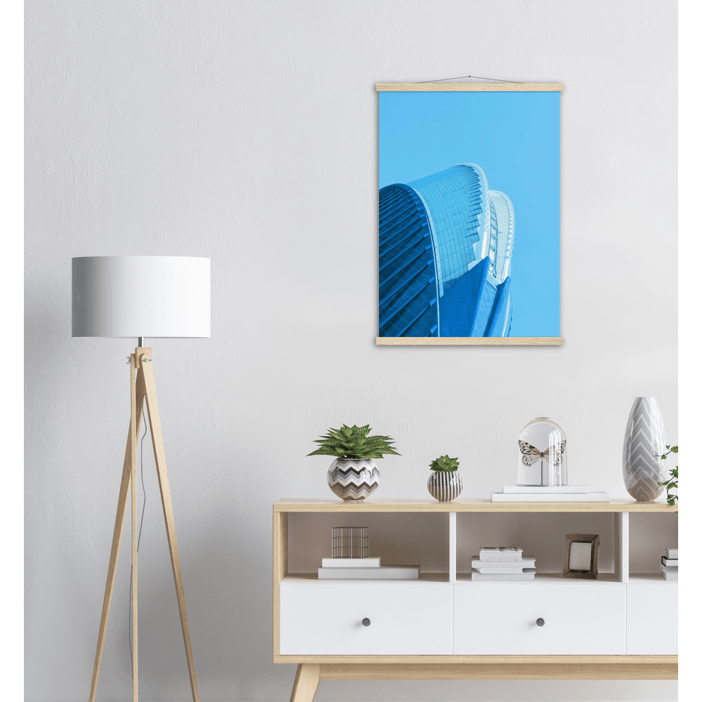 Gebäude Blau minimalistischer Lebensstil - Printree.ch Architektur, aussen, Aussicht, Bezirk, blau, Büro, Fassade, Fenster, Finanzen, Foto, Fotografie, futuristisch, Gebäude, geometrisch, Geschäft, Glas, Himmel, hintergrund, hoch, modern, Reflexion, Sonne, sonnig, Stadt, Tag, Unternehmen, urban, Wolken, zeitgenössisch, Zentrum