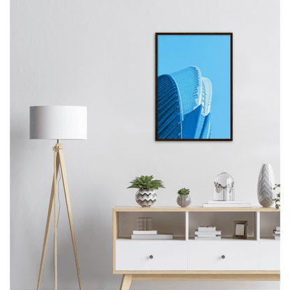 Gebäude Blau minimalistischer Lebensstil - Printree.ch Architektur, aussen, Aussicht, Bezirk, blau, Büro, Fassade, Fenster, Finanzen, Foto, Fotografie, futuristisch, Gebäude, geometrisch, Geschäft, Glas, Himmel, hintergrund, hoch, modern, Reflexion, Sonne, sonnig, Stadt, Tag, Unternehmen, urban, Wolken, zeitgenössisch, Zentrum