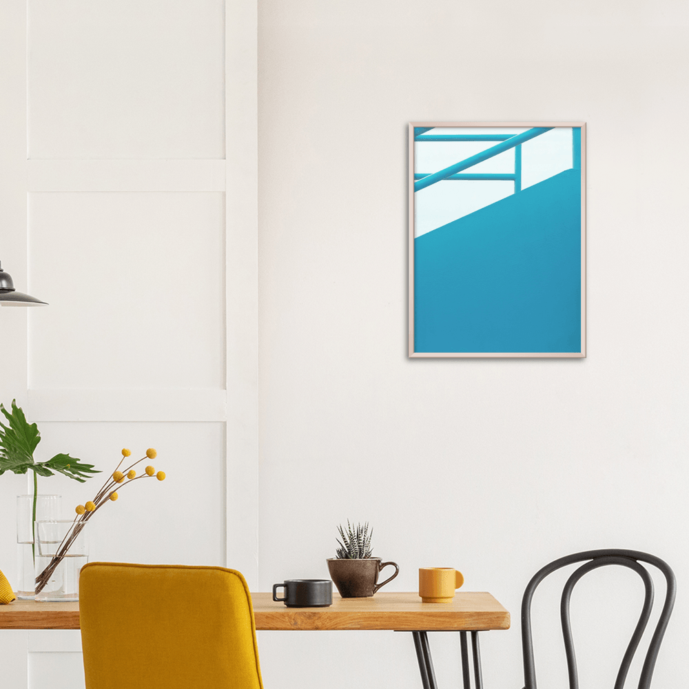 Geländer Blau minimalistischer Lebensstil - Printree.ch Architektur, blau, Brücke, Bungalows, Dach, Dächer, Form, Foto, Fotografie, Gebäude, grossstädtisch, Horizont, im Freien, Immobilien, klarer blauer Himmel, Klima, Küste, Metropole, minimalistisch, Natur, niemand, Perspektive, Reisen, riesig, Sommer, Strand, Struktur, Treppe, urban, Wasser, Zement