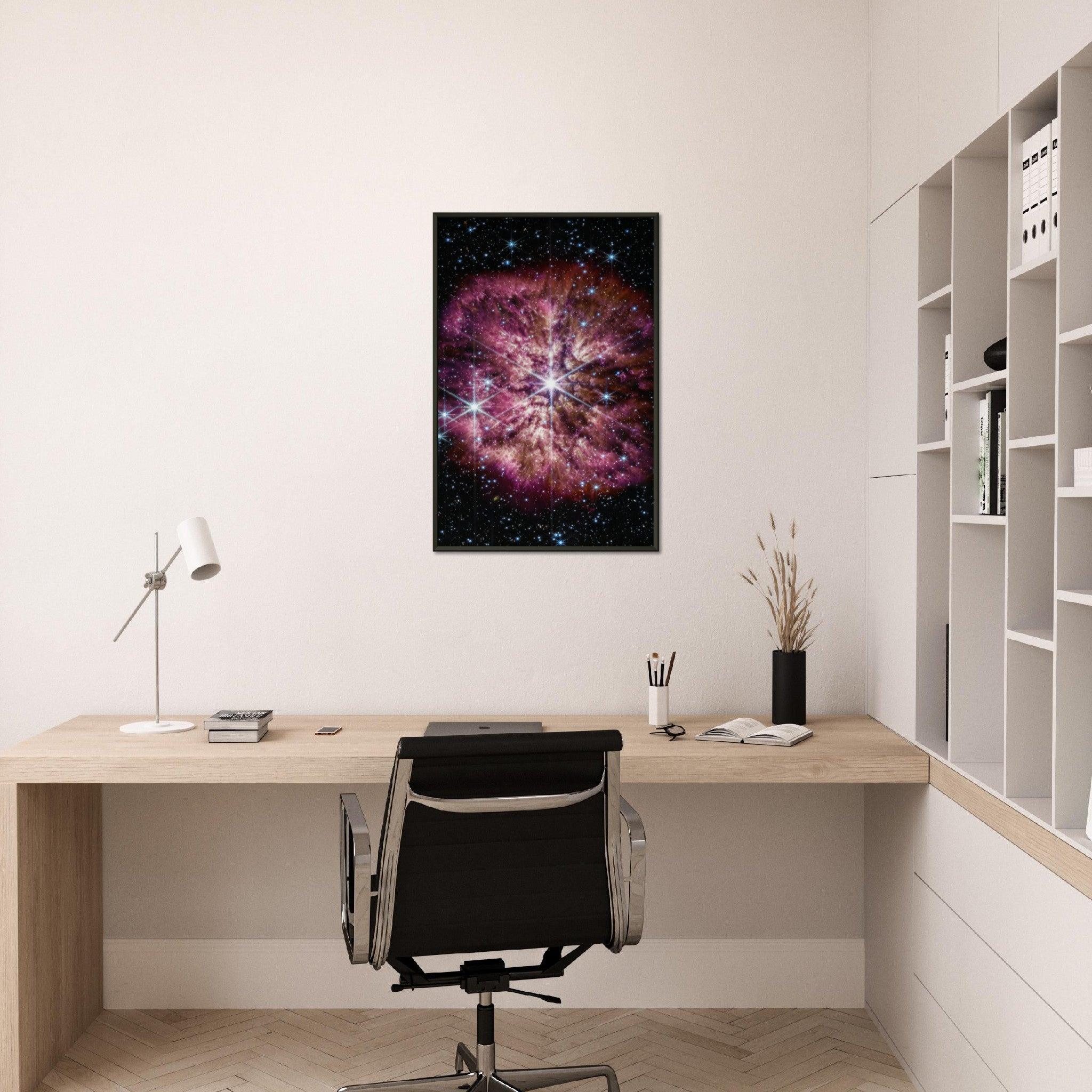 Wolf-Rayet 124: Atemberaubendes Weltraum-Poster des James-Webb-Weltraumteleskops - Printree.ch alternder Stern, astronomische Kunst, Gasnebel, hintergrund, Hintergrundgalaxien, Hintergrundsterne, James-Webb-Weltraumteleskop, Mittelinfrarot, Nahinfrarot, Poster, Staubnebel, Sternenwind, WEBB, Weltraum-Poster, Wolf-Rayet 124